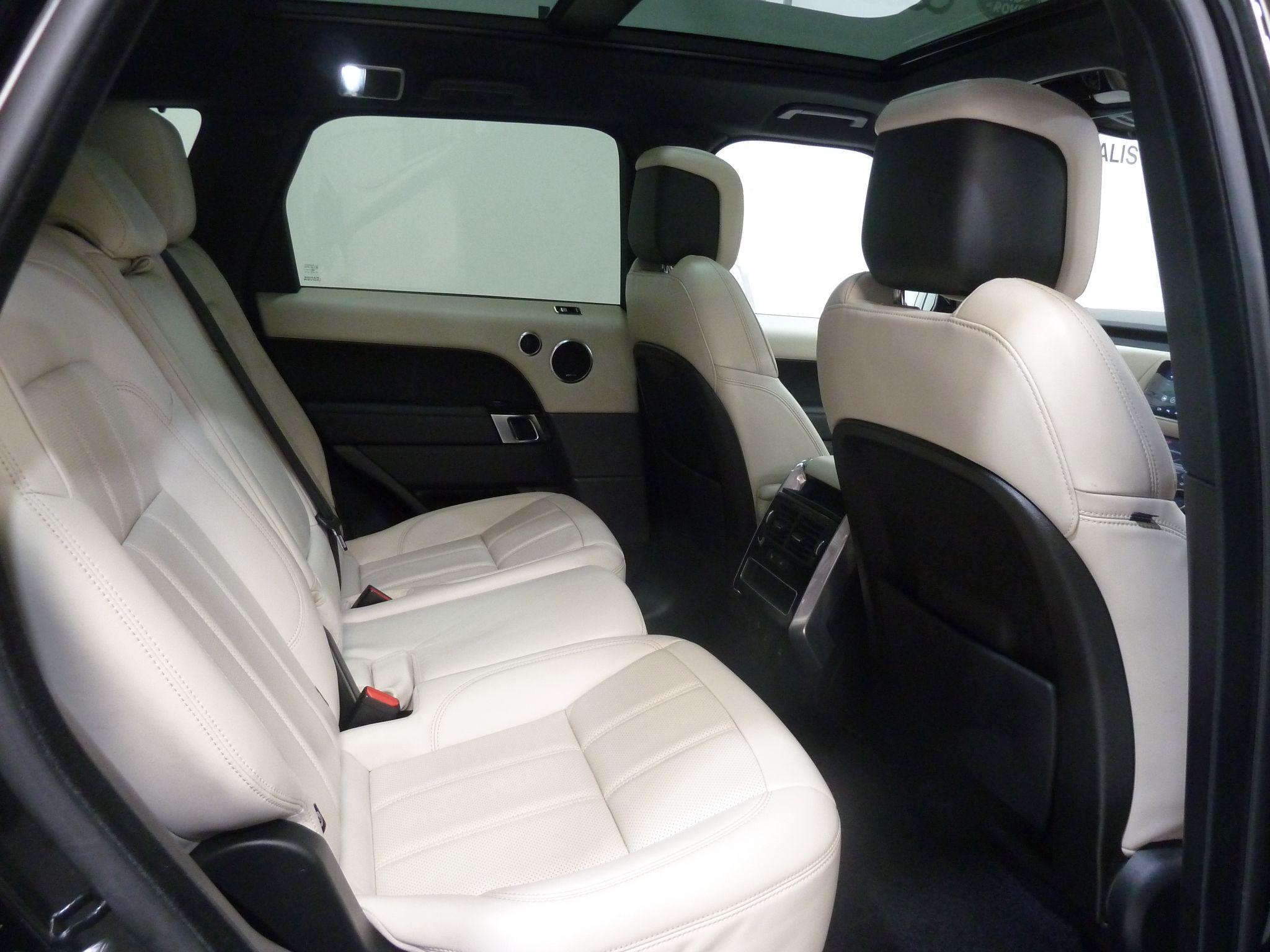 Land Rover Range Rover Sport 2.0 P400e  HSE Dynamic   <br/><br/>OPENING PAN ROOF + BLACK PACK
