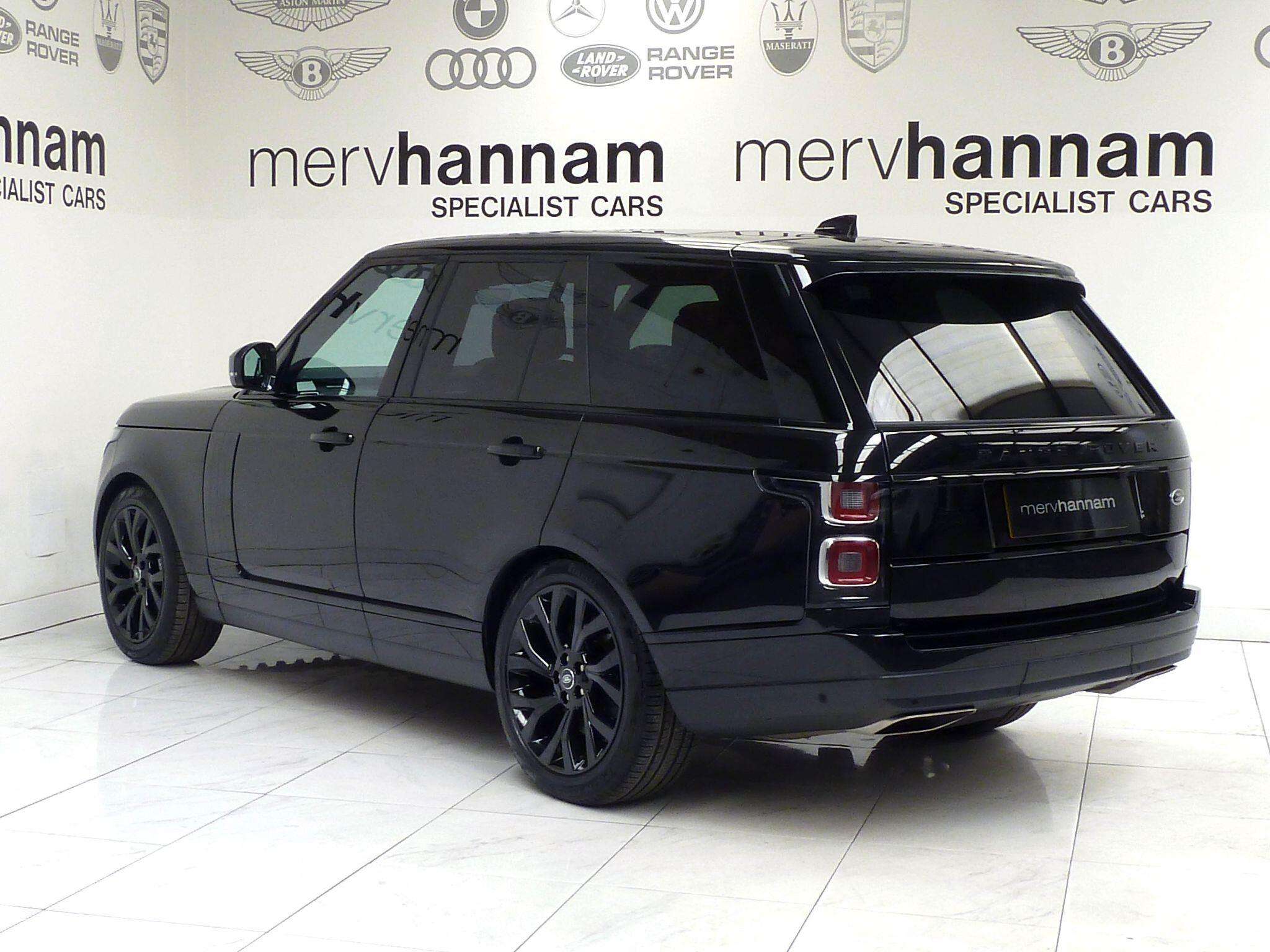 Land Rover Range Rover 2.0 P400e  Vogue   <br/><br/>PAN ROOF + BLACK PACK