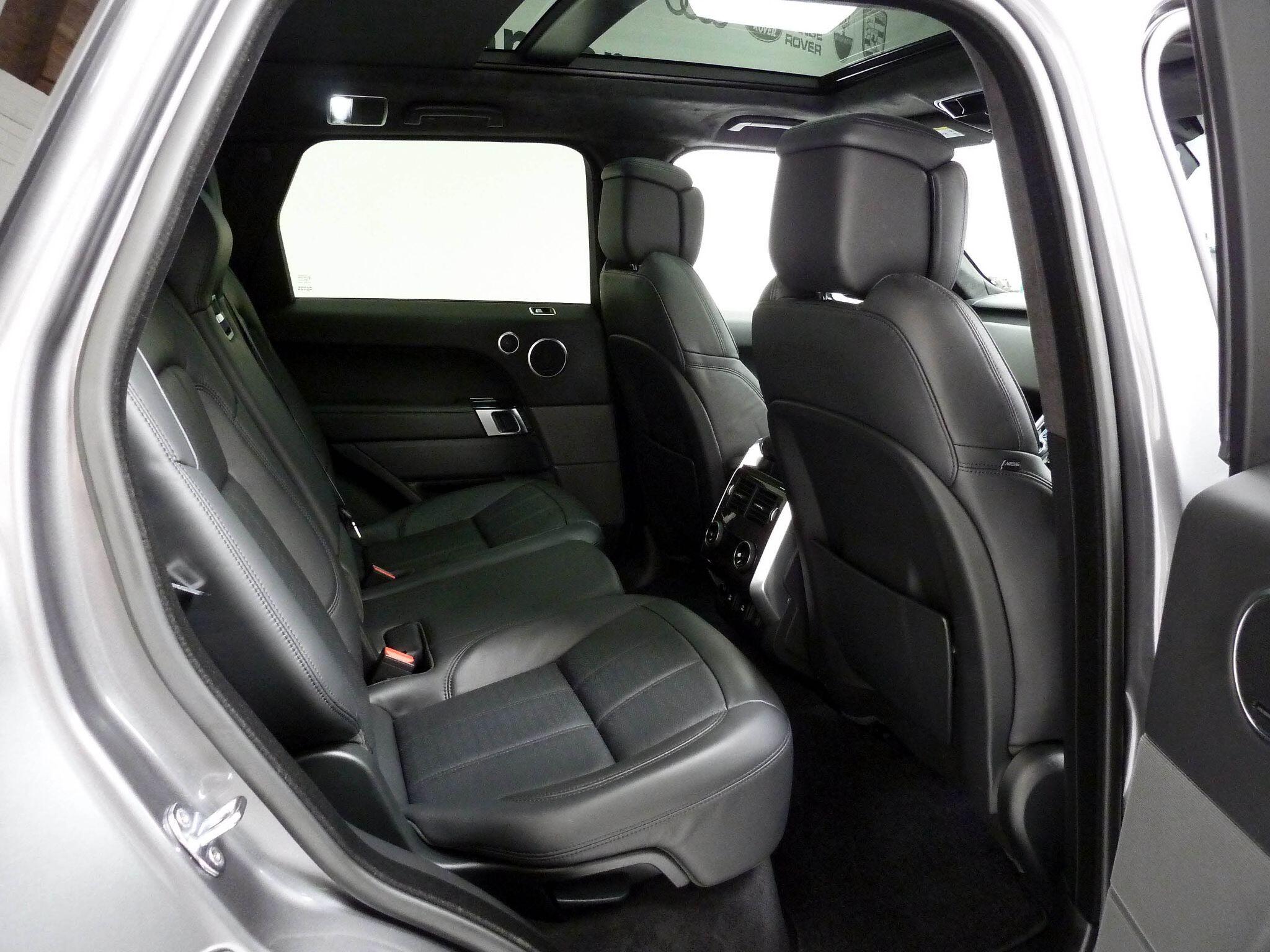 Land Rover Range Rover Sport 3.0   Autobiography Dynamic   <br/><br/>PAN ROOF + BLACK PACK + STEPS