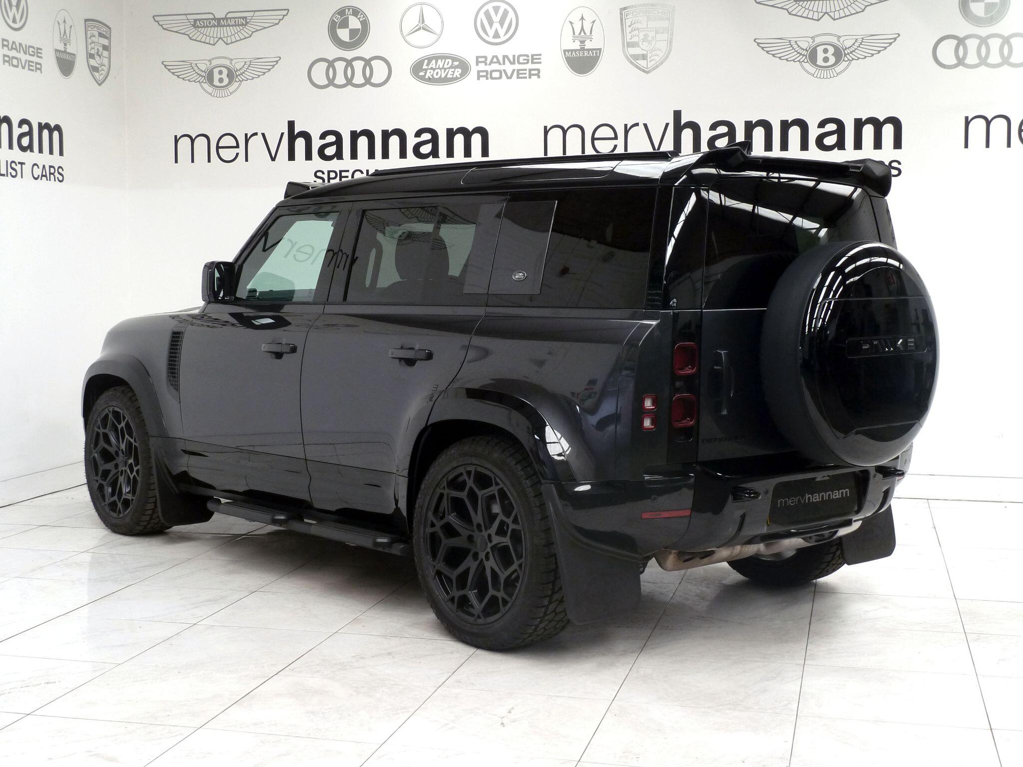 Land Rover Defender 110 3.0 D250  X-Dynamic SE   <br/><br/>HAWKE CARPATHIAN EDITION