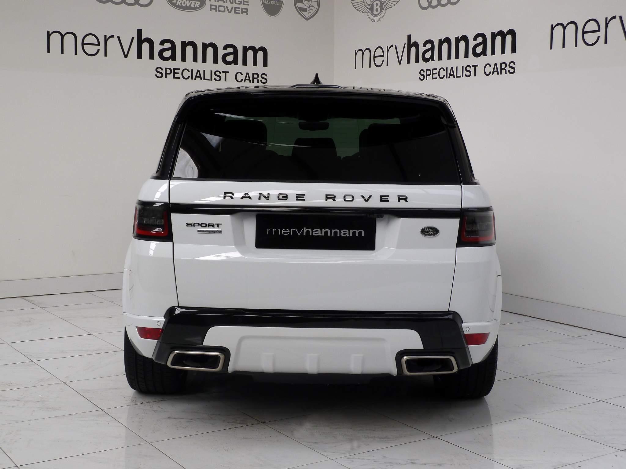 Land Rover Range Rover Sport 3.0 SD V6 HSE Dynamic   <br/><br/>AUTOBIOGRAPHY DESIGN PACKAGE