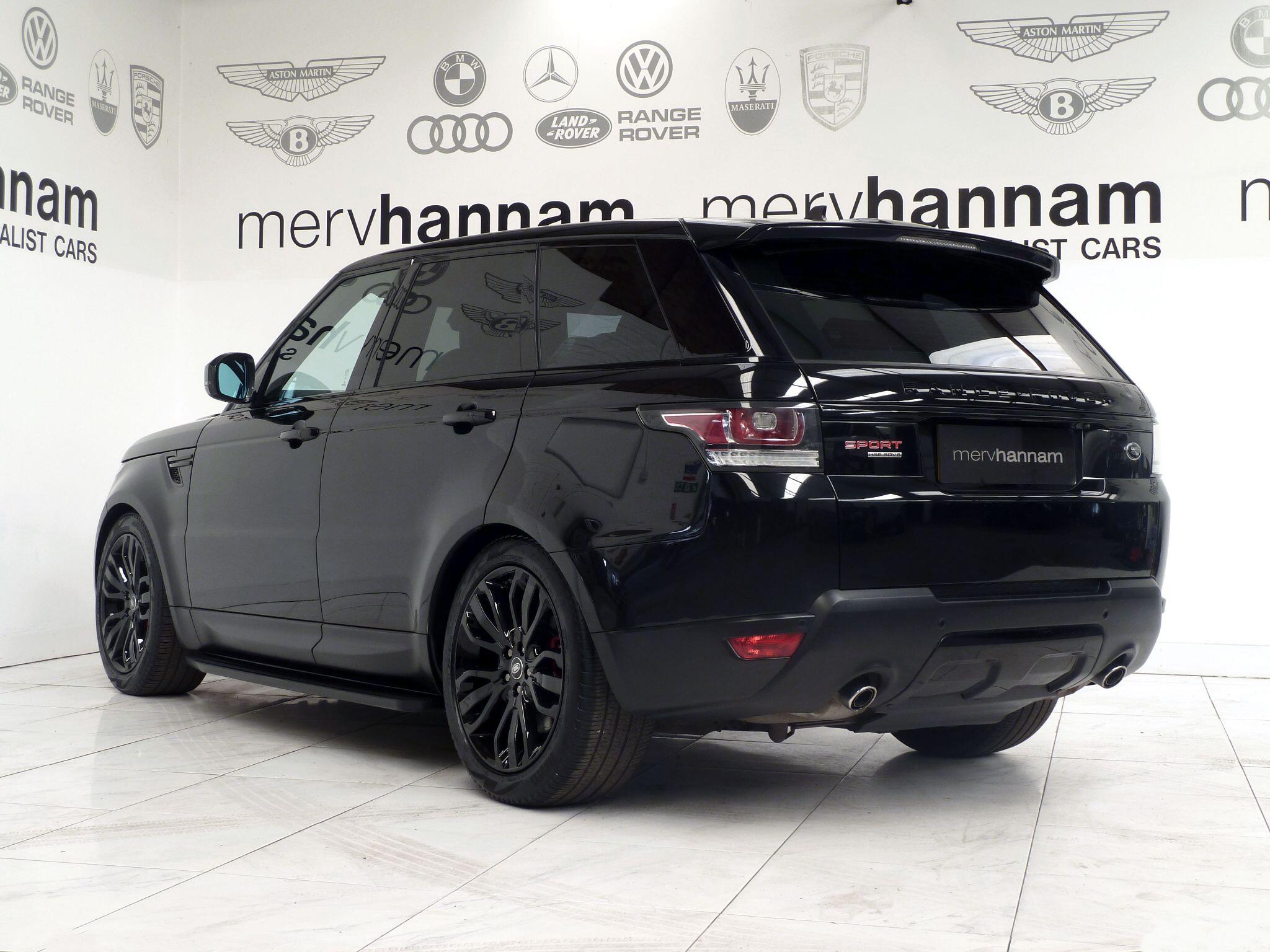 Land Rover Range Rover Sport 3.0 SD V6 HSE SUV  Diesel   (292 ps)<br/><br/>PAN ROOF + BLACK PACK + STEPS