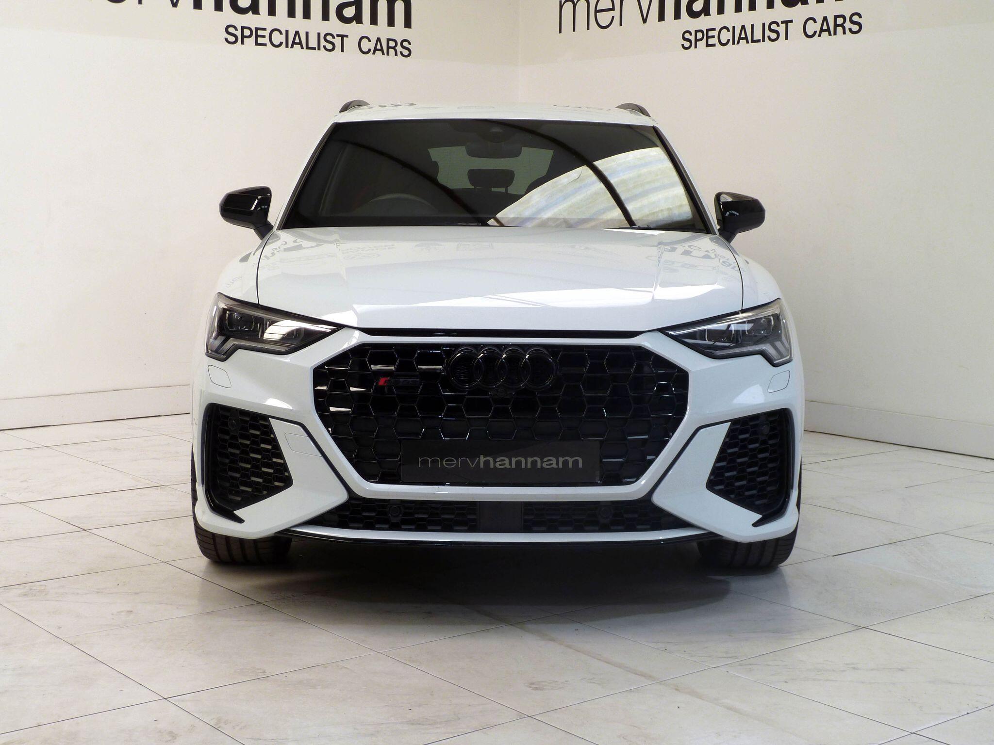 Audi RS Q3 2.5 TFSI S Tronic quattro   <br/><br/>CERAMIC BRAKES + RS SUSPENSION