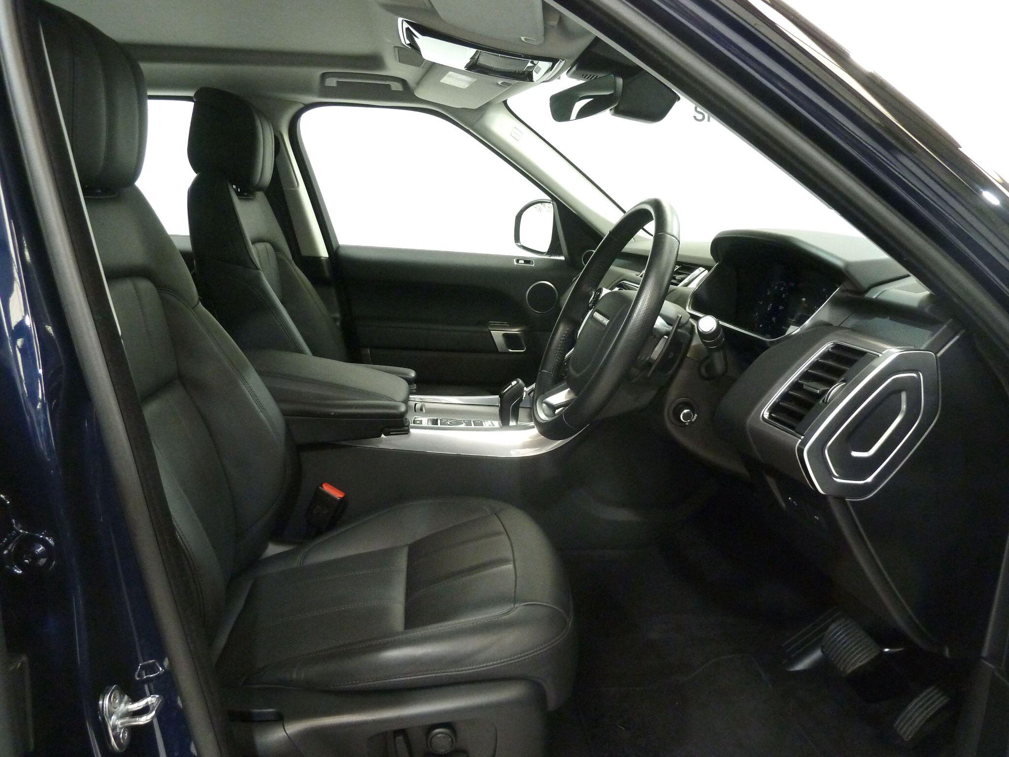 Land Rover Range Rover Sport 2.0 P300 HSE SUV  Petrol   (300 ps)<br/><br/>AUTOBIOGRAPHY DESIGN PACK