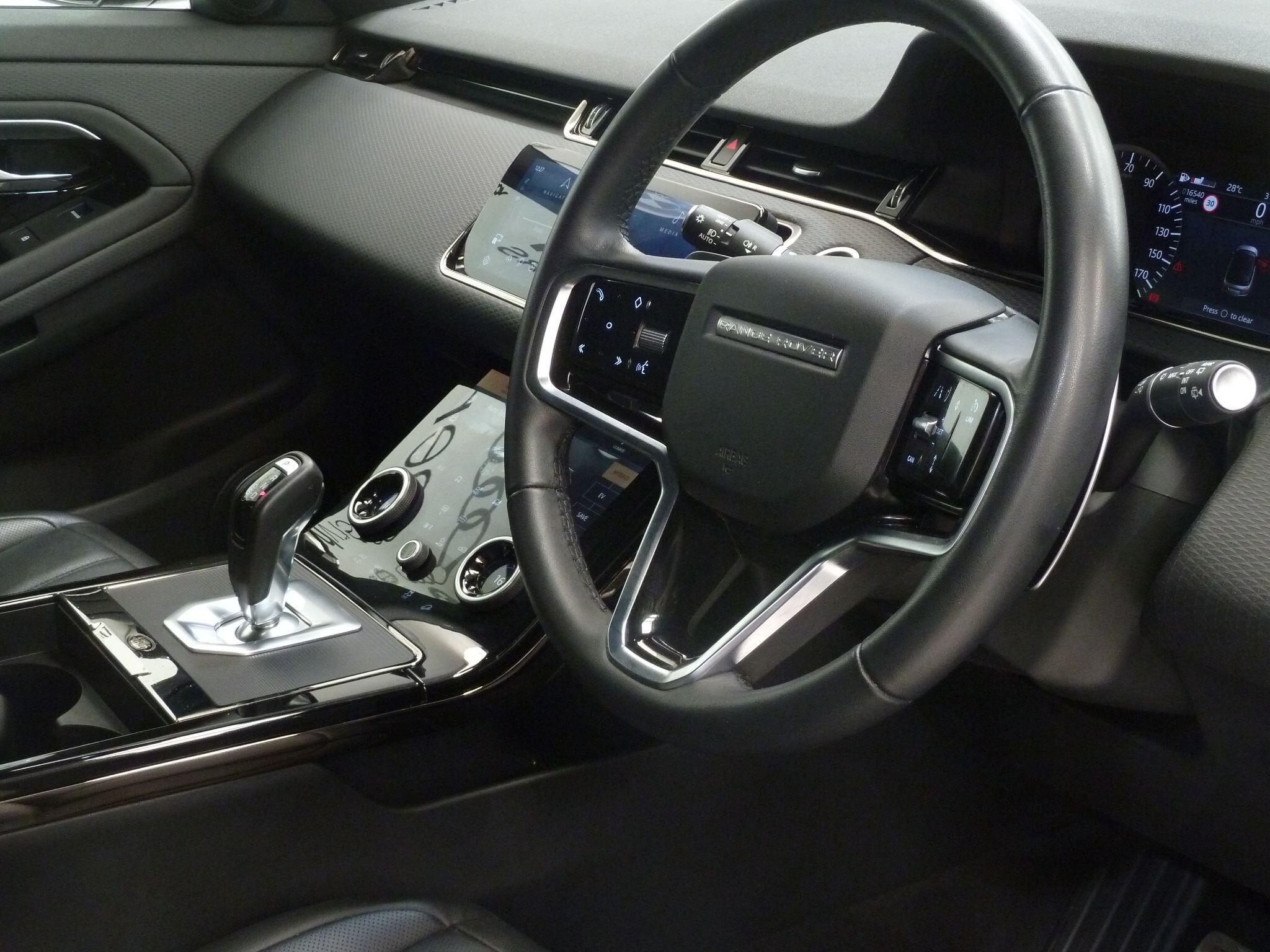 Land Rover Range Rover Evoque 1.5 P300e 12.2kWh R-Dynamic S   <br/><br/>BLACK STYLING PACKAGE