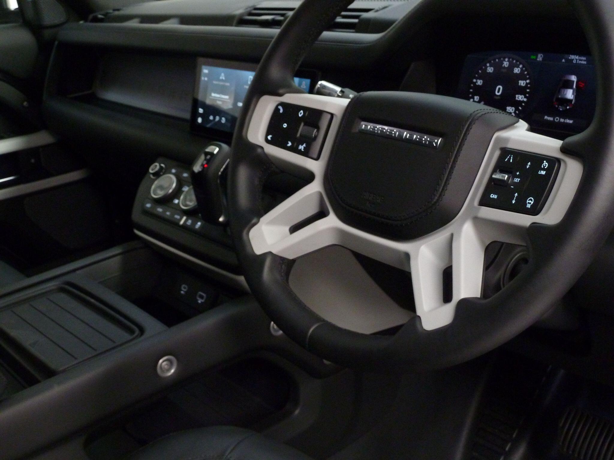 Land Rover Defender 110 3.0 D250  XS Edition   <br/><br/>HAWKE BLACK EDITION