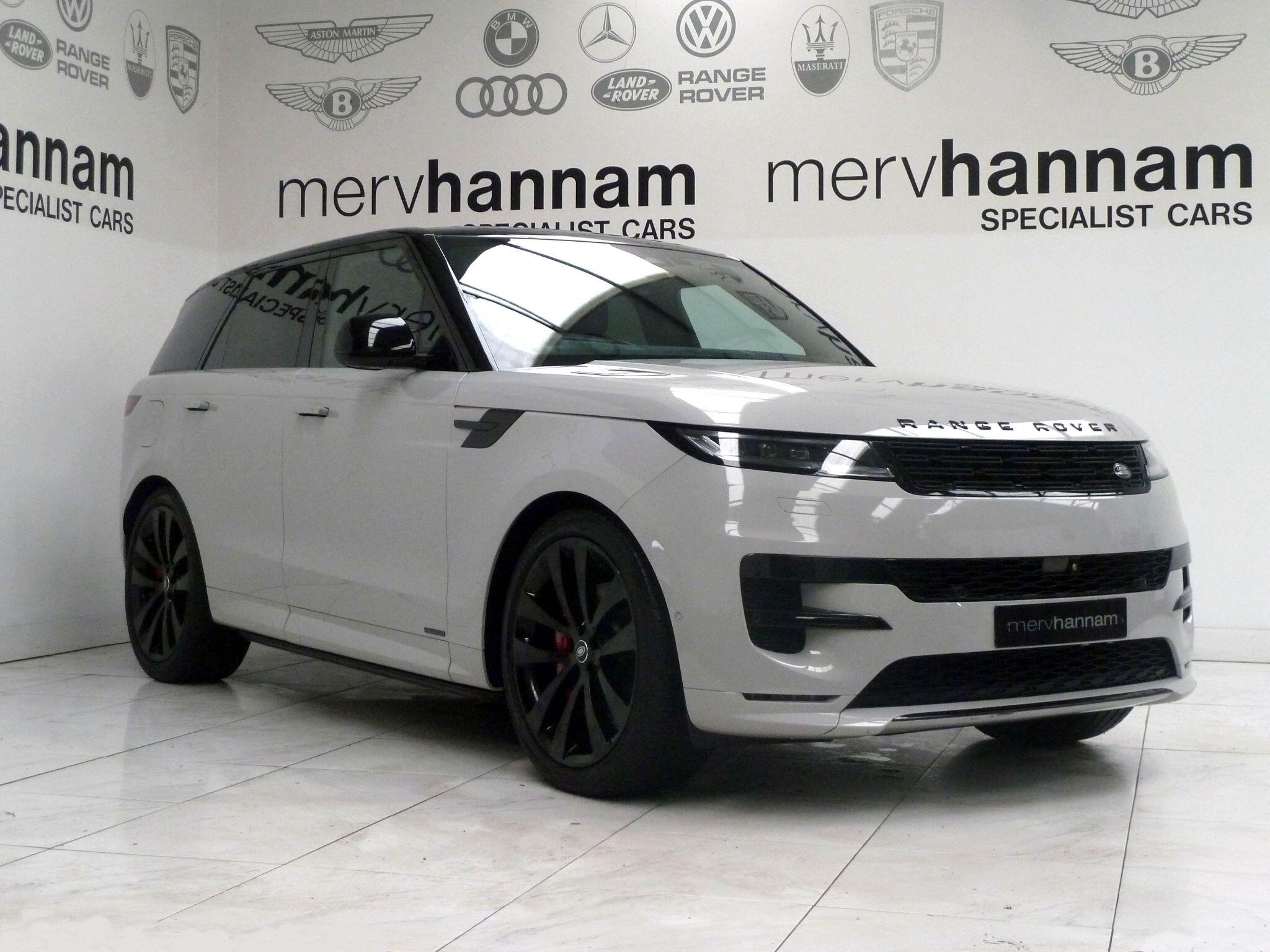 Land Rover Range Rover Sport 3.0 D350  Autobiography   <br/><br/>PAN ROOF + BLACK PACK + STEPS