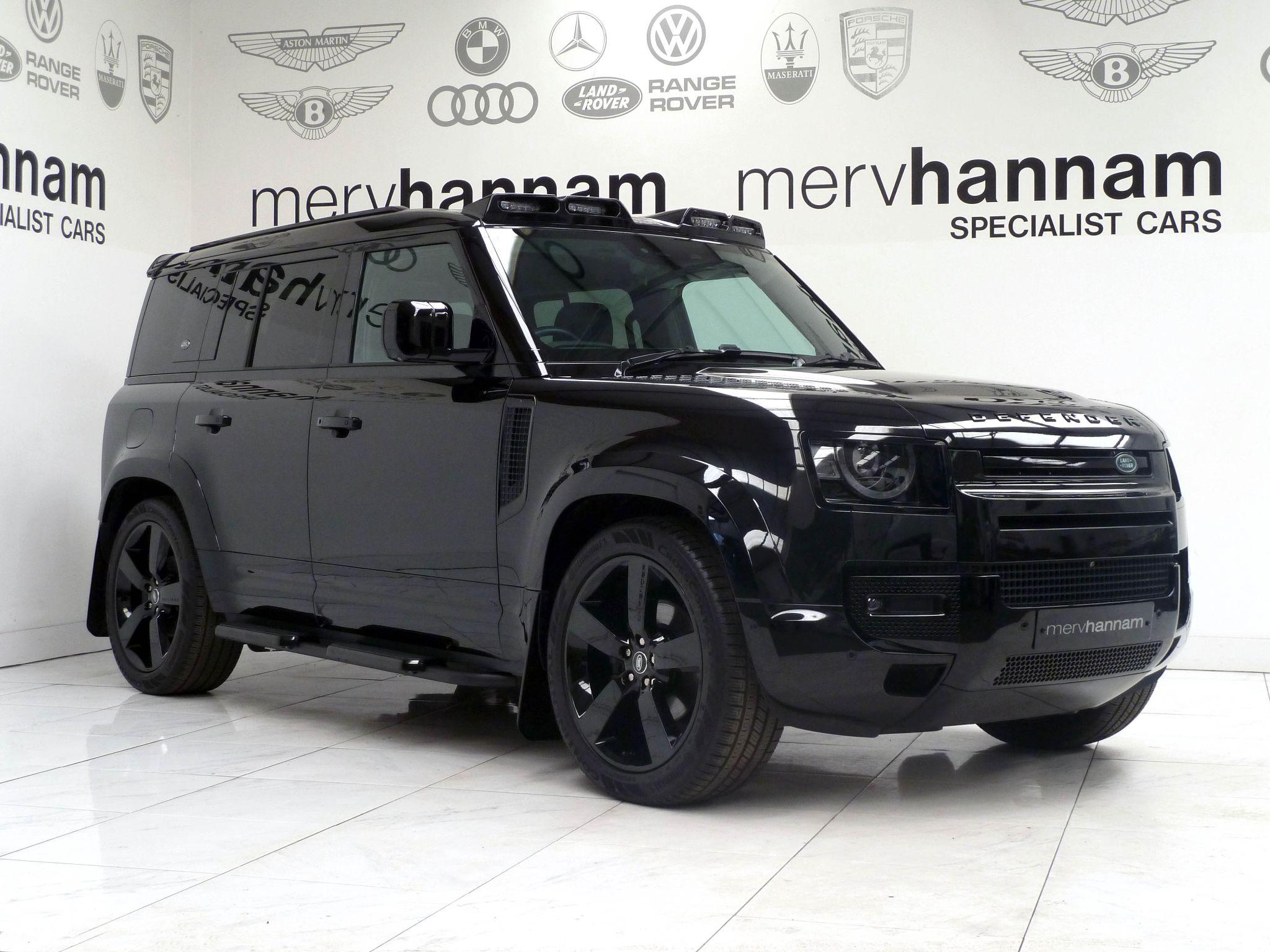 Land Rover Defender 110 2.0 P400e 15.4kWh XS Edition   <br/><br/>BLACK EXTERIOR DESIGN PACK