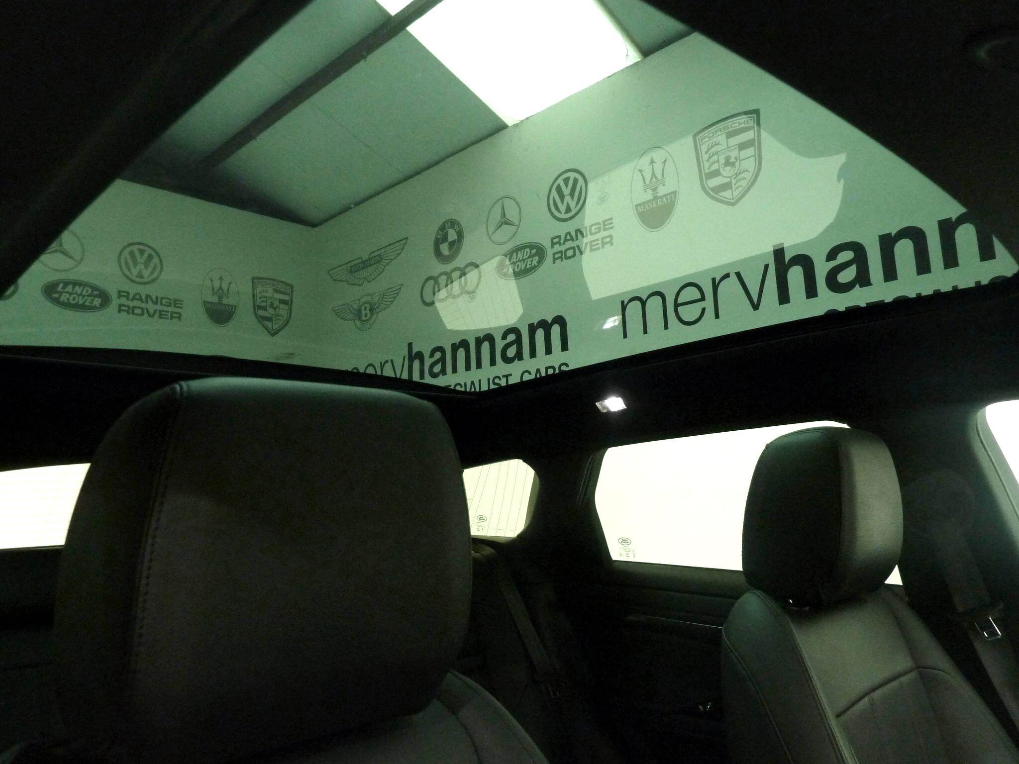 Land Rover Range Rover Evoque 2.0 D200  Edition   <br/><br/>PAN ROOF + BLACK PACK