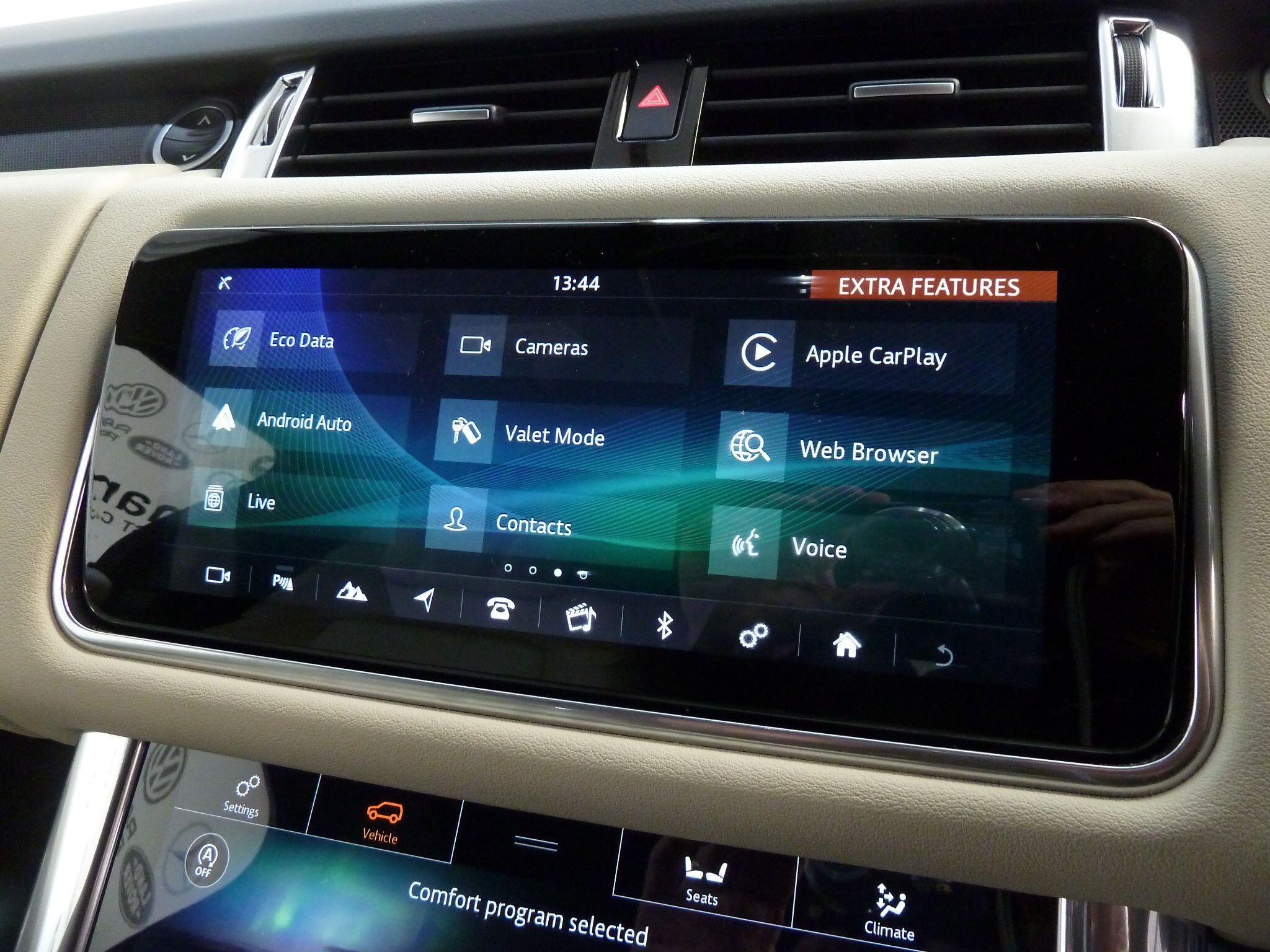 Land Rover Range Rover Sport 3.0 D250  HSE   <br/><br/>AUTOBIOGRAPHY DESIGN PACKAGE
