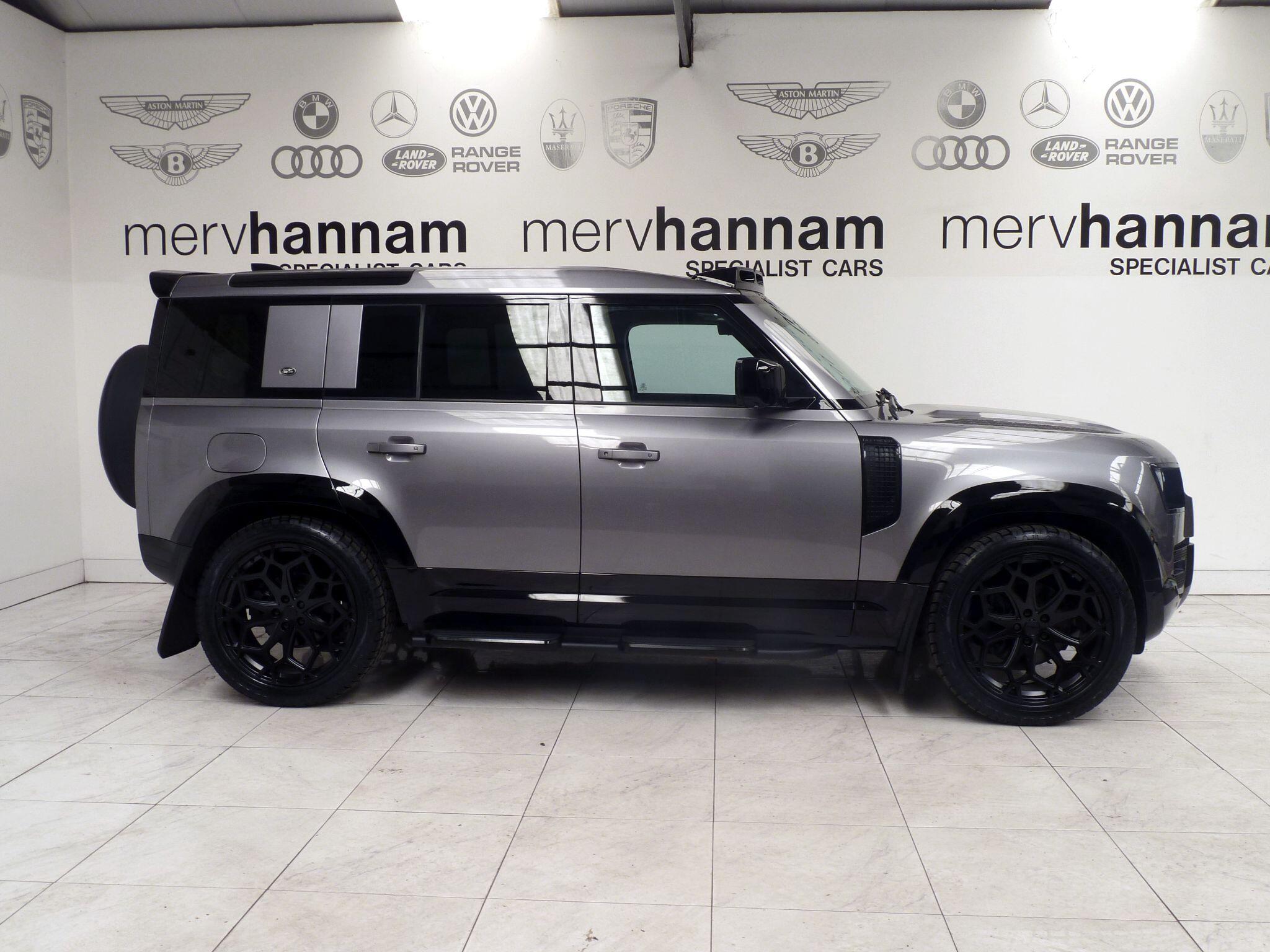 Land Rover Defender 110 3.0 D250  SE   <br/><br/>HAWKE EIGER EDITION