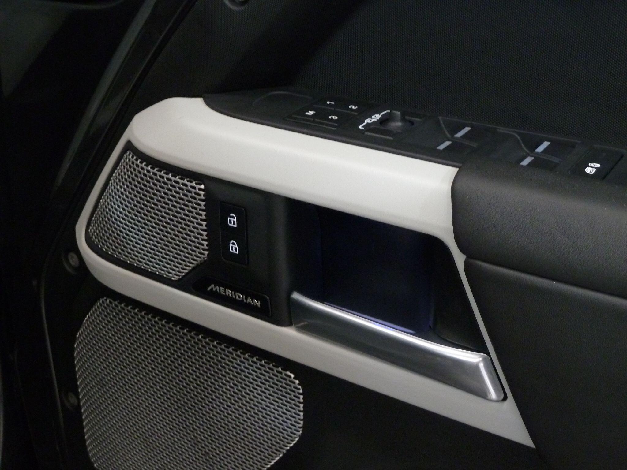 Land Rover Defender 130 3.0   X-Dynamic HSE   <br/><br/>HAWKE CARPATHIAN EDITION 130