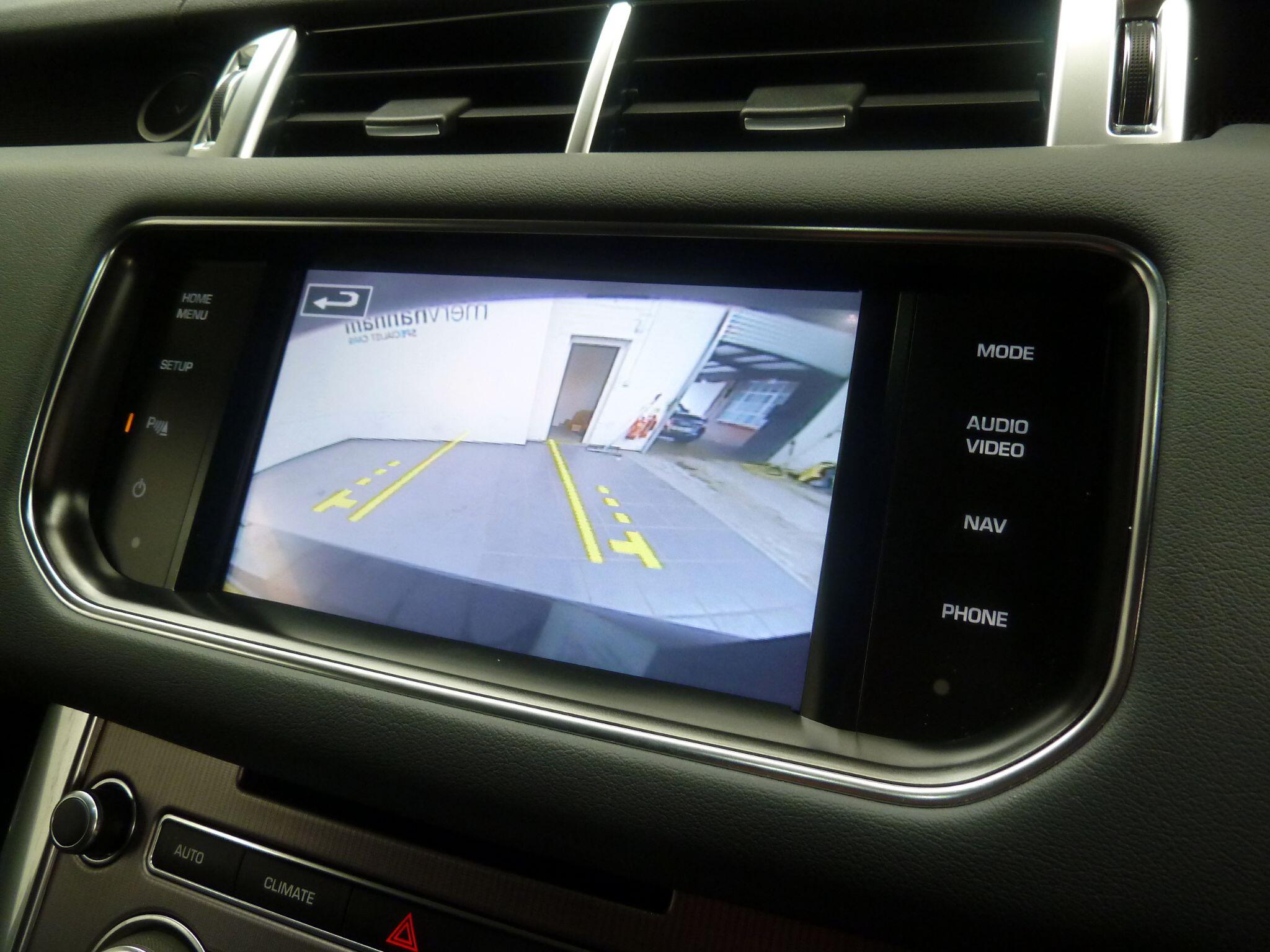 Land Rover Range Rover Sport 3.0 SD V6 HSE SUV  Diesel   (292 ps)<br/><br/>AUTOBIOGRAPHY DESIGN PACKAGE