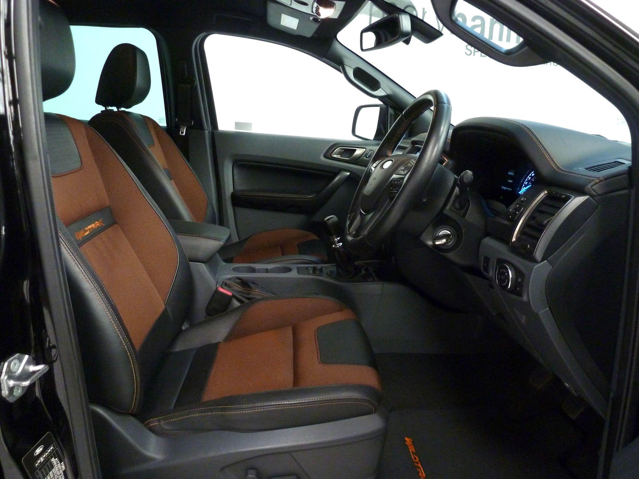 Ford Ranger 3.2 TDCi Wildtrak    <br/><br/>DERANGED BLACK EDITION