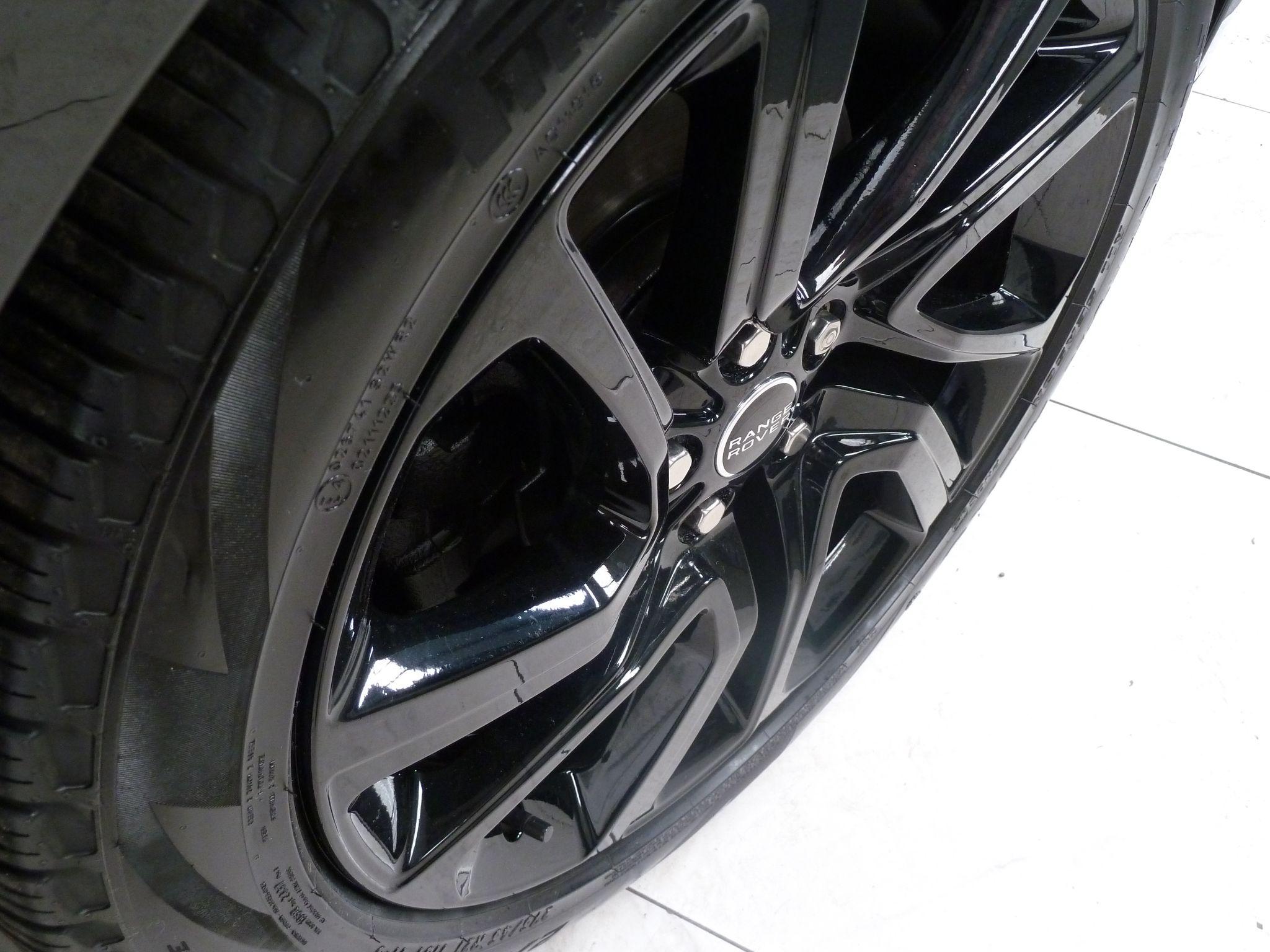 Land Rover Range Rover Sport 2.0 P400e  HSE Silver   <br/><br/>PAN ROOF + BLACK PACK + STEPS