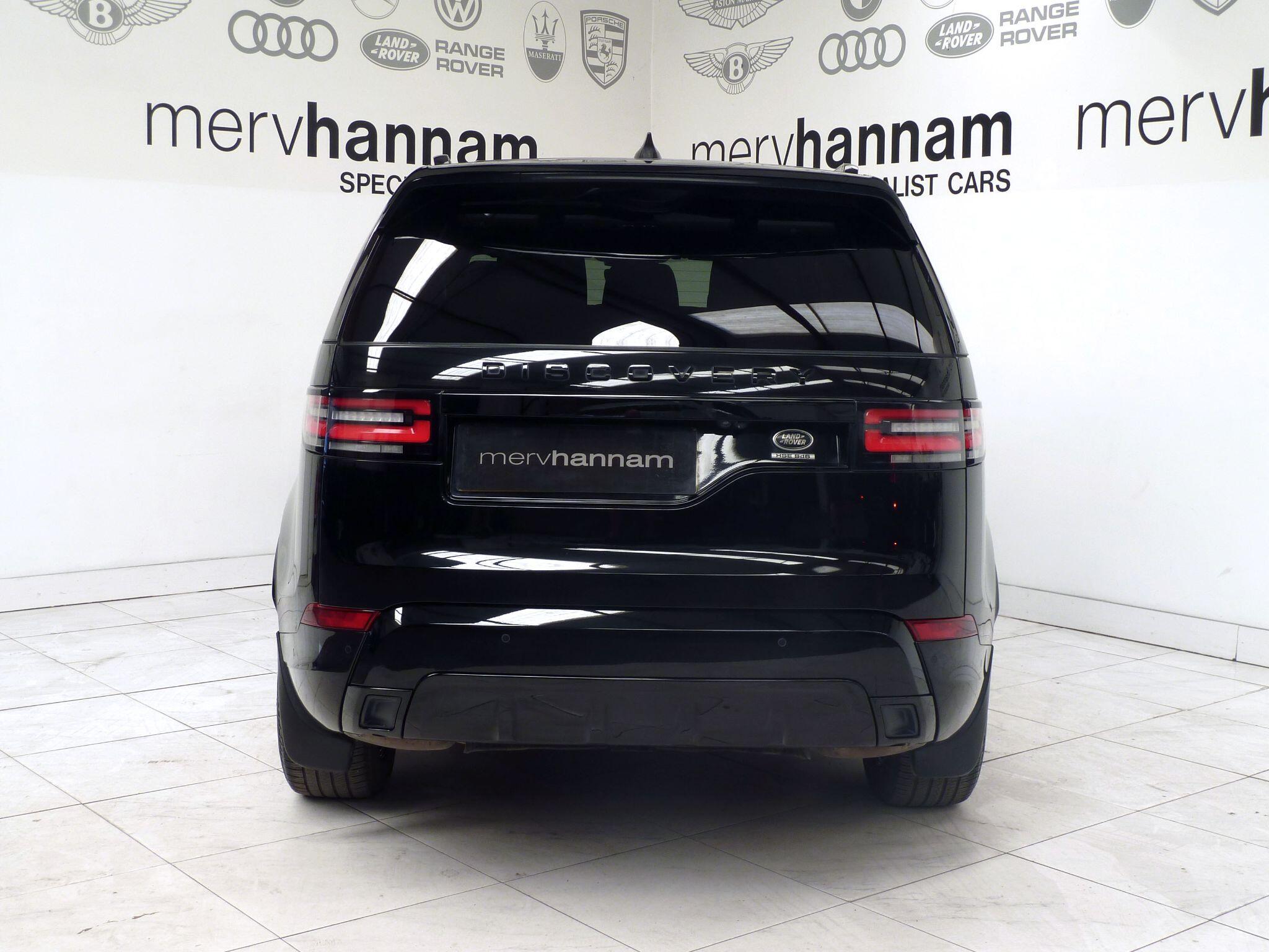 Land Rover Discovery 3.0 SD V6 HSE   <br/><br/>DYNAMIC DESIGN PACK + PAN ROOF