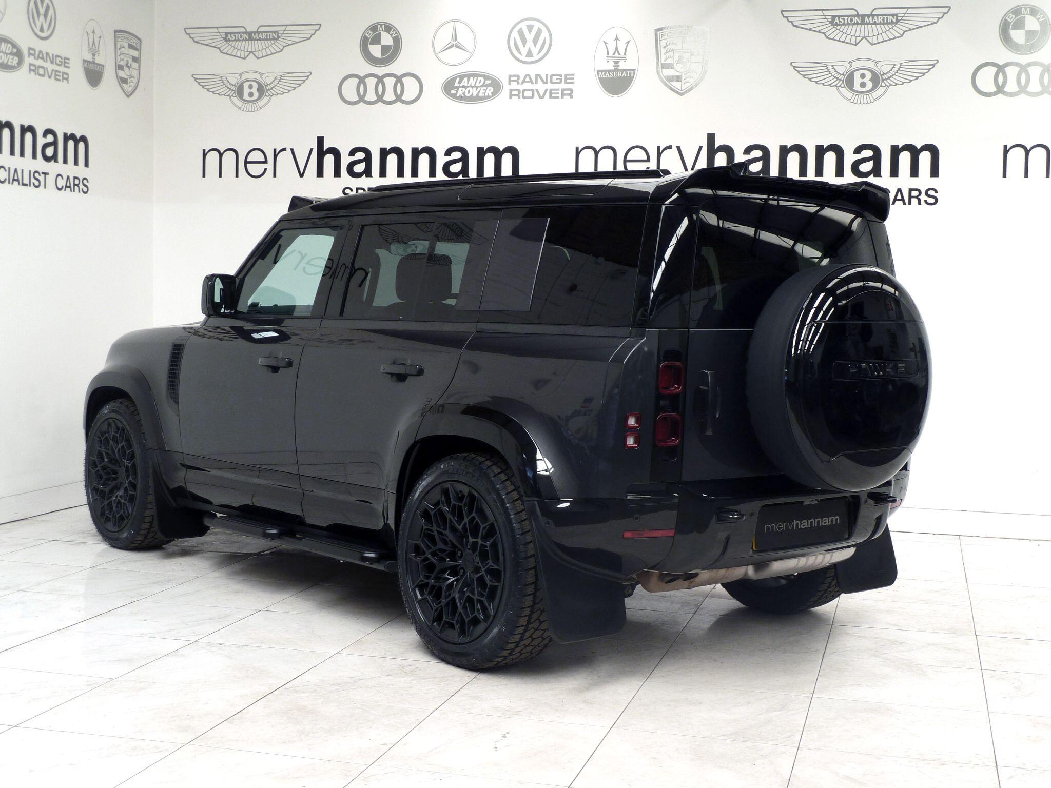Land Rover Defender 110 3.0 D350  X-Dynamic HSE   <br/><br/>HAWKE DESIGN EDITION + 7 SEATS