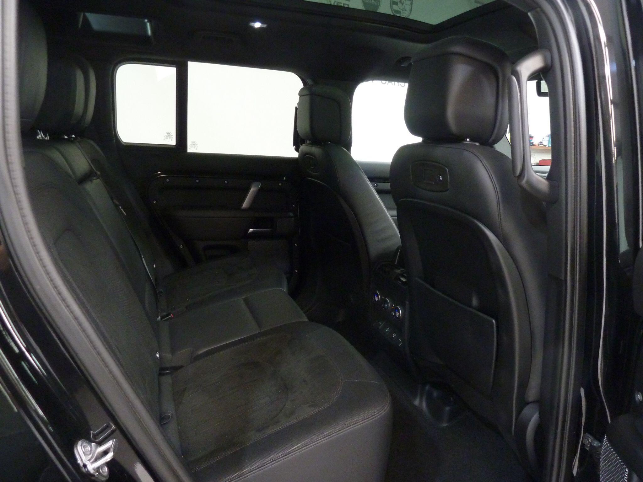 Land Rover Defender 110 5.0 P525 V8   <br/><br/>V8 DEFENDER