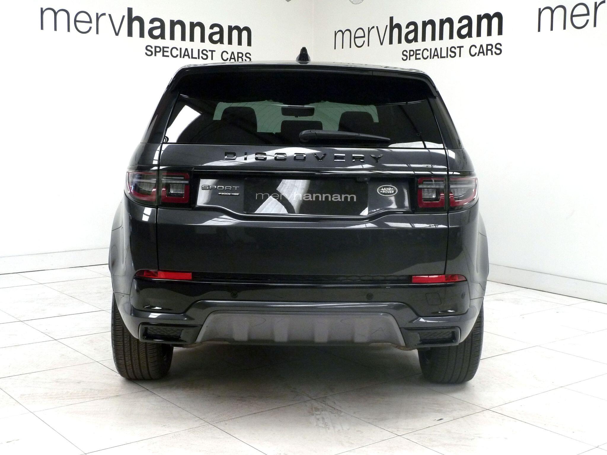 Land Rover Discovery Sport 1.5 P300e 12.2kWh R-Dynamic HSE   <br/><br/>BLACK PACK + PAN ROOF